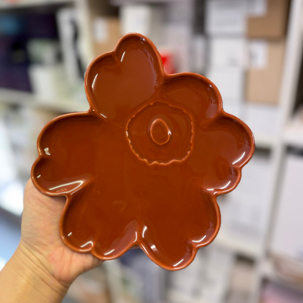 Marimekko Unikko Shape Plate 20cm chestnut